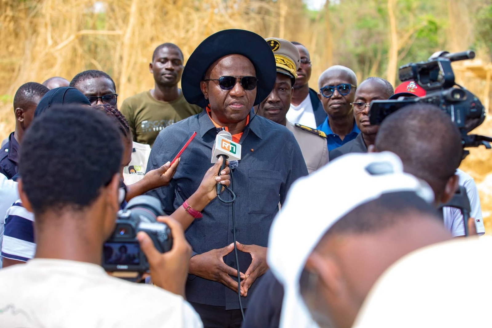 CÔTE D’IVOIRE-DAOUKRO : LE MINISTRE ABOU BAMBA LANCE L’« ABIDJAN LEGACY PROGRAM » CONTRE L’ORPAILLAGE ILLEGAL